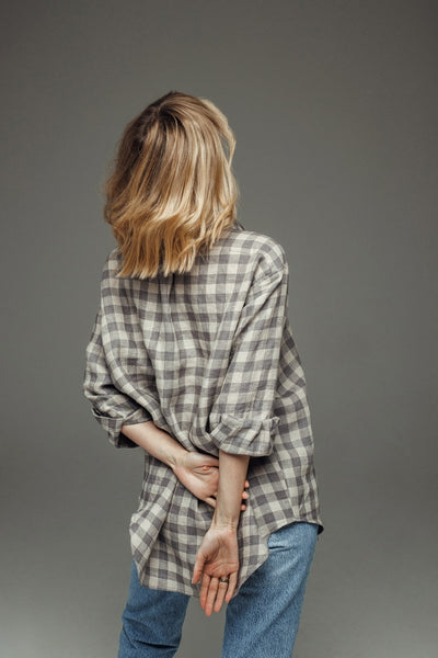 Ines pilki languoti lininiai oversized marškiniai